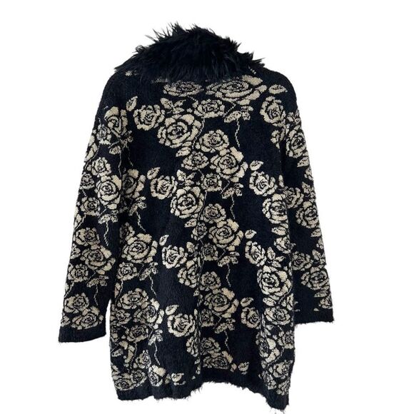 Black Rivet rose metallic print soft faux fur sweater cardigan jacket - Picture 4 of 12